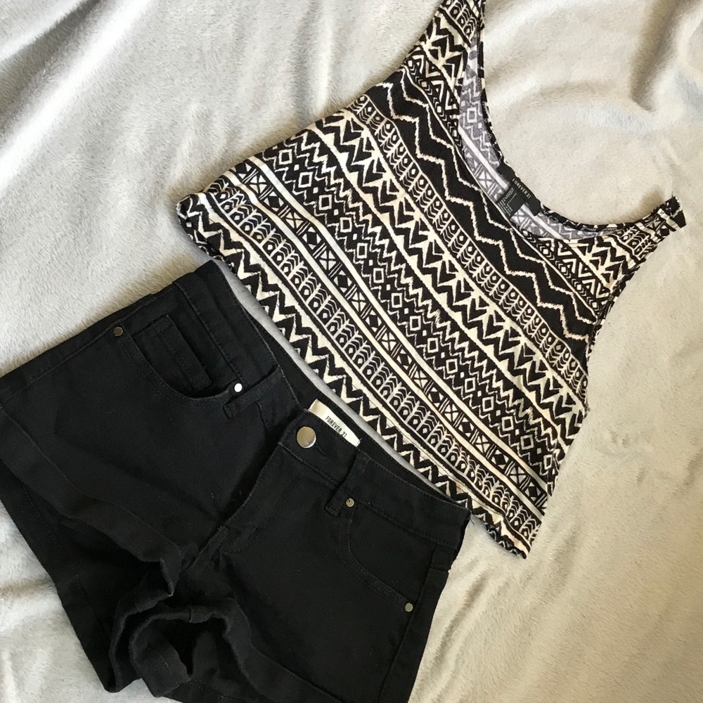 Forever 21 T- Shirt and Shorts bundle